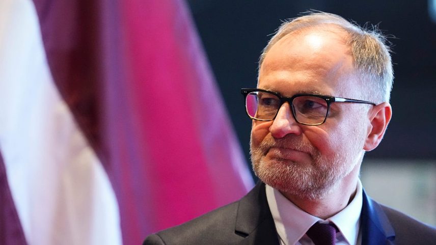Ministro da Defesa da Letónia demite-se após drones atingirem instalações