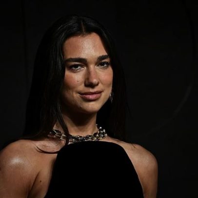 Dua Lipa processa Samsung por uso de imagem em caixas de televisões
