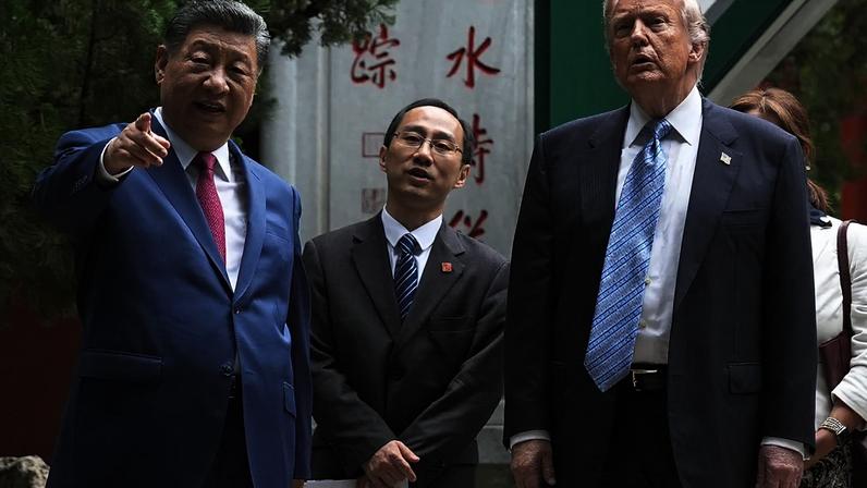 Xi leva Trump a visita privada ao jardim secreto de Pequim