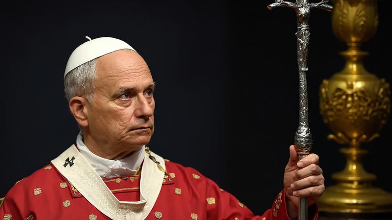 Papa pede salvação da humanidade do mal da guerra em Pentecostes