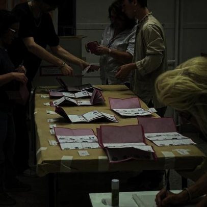 Itália: mais de seis milhões vão às urnas nas eleições municipais