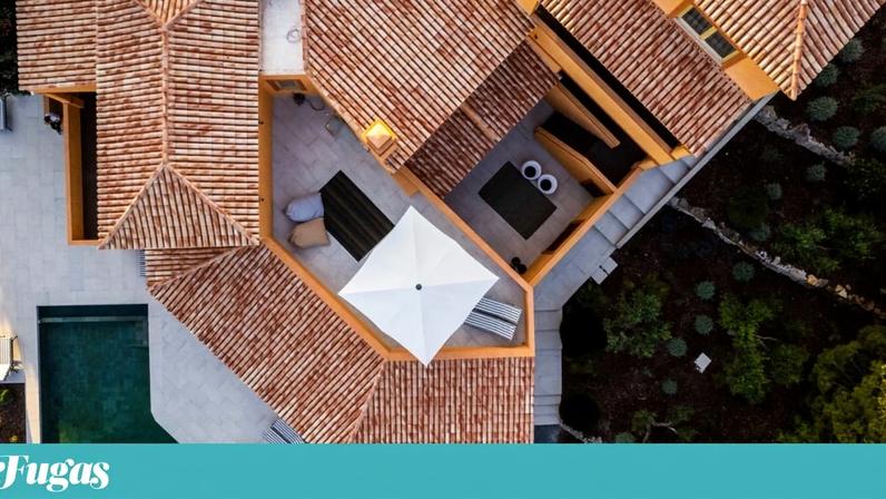 Casa algarvia propõe experiência do pôr do Sal junto ao mar