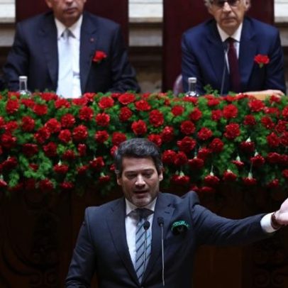 P’ra não dizer que não falei de flores: contexto e significado