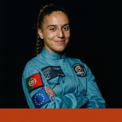 Lua Afonso, 18 anos, soma prémios e recebe elogios no Parlamento