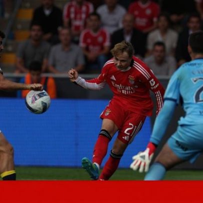 Benfica vence em Famalicão e reacende esperança do Sporting na luta pelos vices