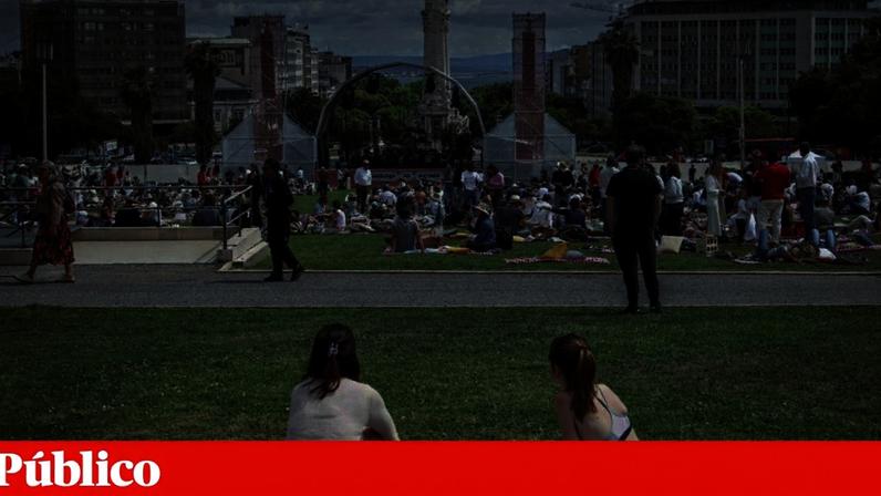 Apoio ao chic-nic divide quem passou por Lisboa entre críticas e elogios
