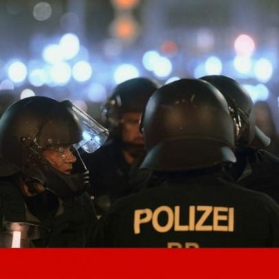 Condutor atropela multidão em Leipzig deixa dois mortos