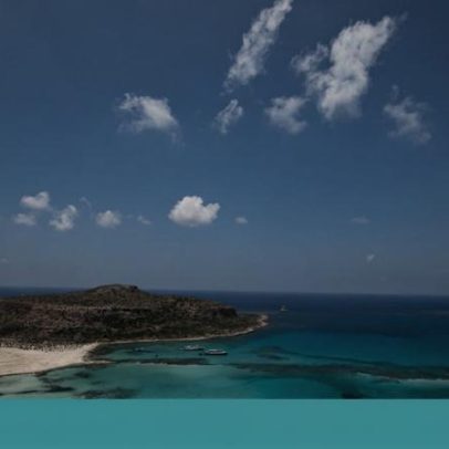 Grécia protege 251 praias com proibição de espreguiçadeiras e guarda-sóis