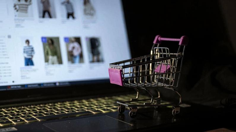 IA faz compras por nós; no início, ninguém punha o cartão