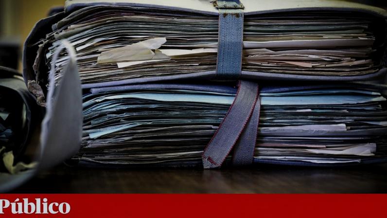 Partidos defendem acesso de cidadãos e investigadores a informação sobre violência no pós-25 de Abril