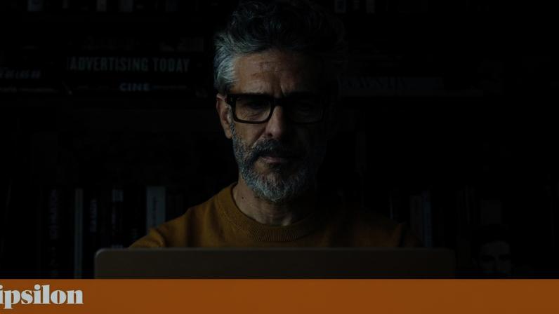 No novo filme de Pedro Almodóvar, Amarga Navidad, o actor Leonardo Sbaraglia é a projecção do cineasta espanhol