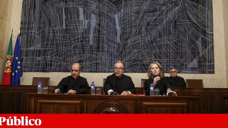 O presidente do Tribunal Constitucional, João José Abrantes, renunciou ao cargo