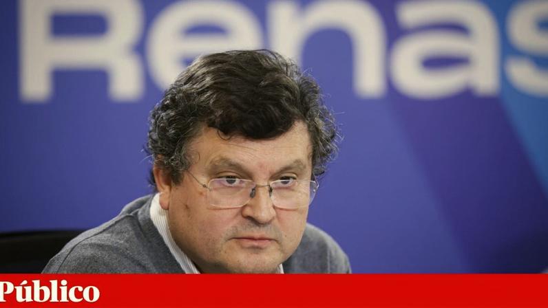Paulo Pedroso defende que "José Luís Carneiro, se pensa ser primeiro-ministro, precisa de tempo"