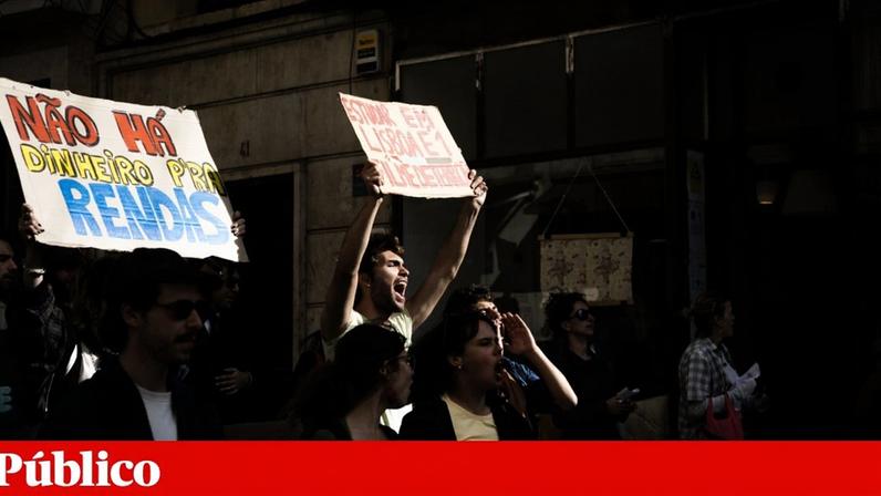 Valor médio das novas bolsas no ensino superior sobe para 2660 euros