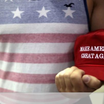 Imagem manipulada mostra filha de Obama com chapéu MAGA