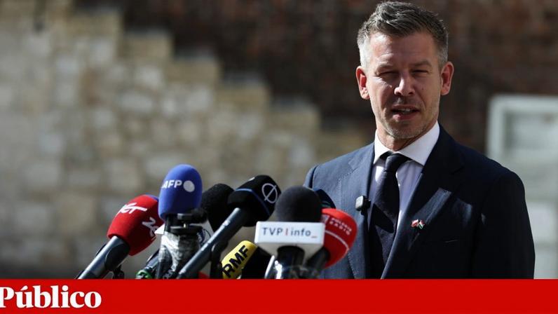 Magyar propõe revisão constitucional na Hungria para evitar regresso de Orbán