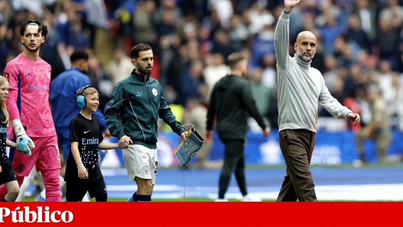 Pep Guardiola e Bernardo Silva abandonam esta época o projecto do City