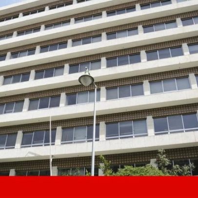 Estado vende imóveis abaixo do preço de mercado, reduzindo casas públicas