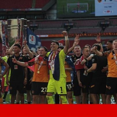 Hull City volta à Premier League após turbulência do Spygate