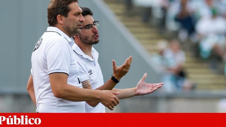 Tralhão diz não ter tocado no segundo golo