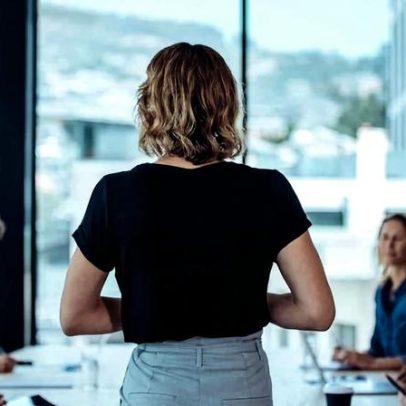 Ausência de mulheres e minorias no trabalho e na escola é tema de expectativas