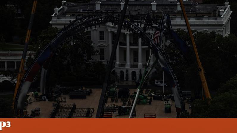 A estrutura, em construção à frente da Casa Branca, receberá uma "grande luta" de MMA