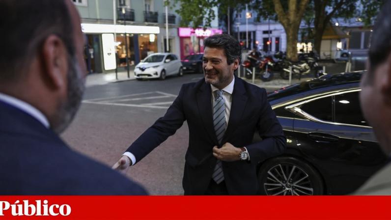 Ventura afirma que frase de Passos sobre prostitutos sem carácter era sobre o Governo