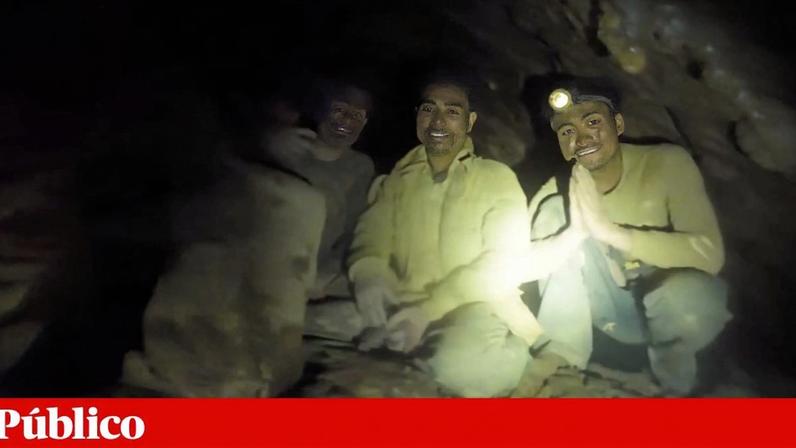 Cinco dos sete desaparecidos encontrados com vida em gruta no Laos