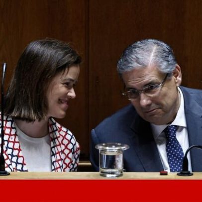 PS e PSD culpam na Saúde pela ausência da ministra, críticas da esquerda