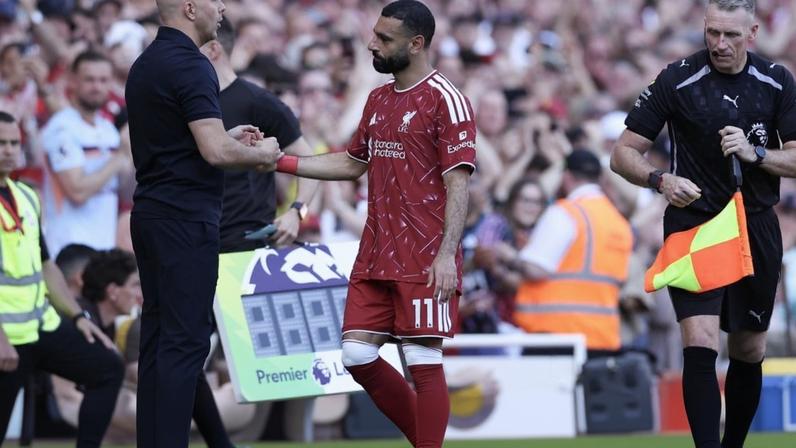 A relação entre Arne Slot e Salah foi muito tensa ao longo de toda a temporada