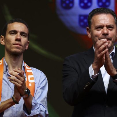 Luís Montenegro pede apoio para pacote laboral aos jovens da JSD