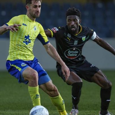 Tondela desce de divisão; Casa Pia disputa play-off com Torreense