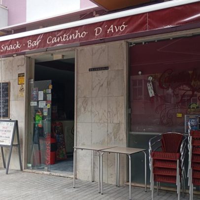 Explosão num café em Seixal levou homem a salvar o pai