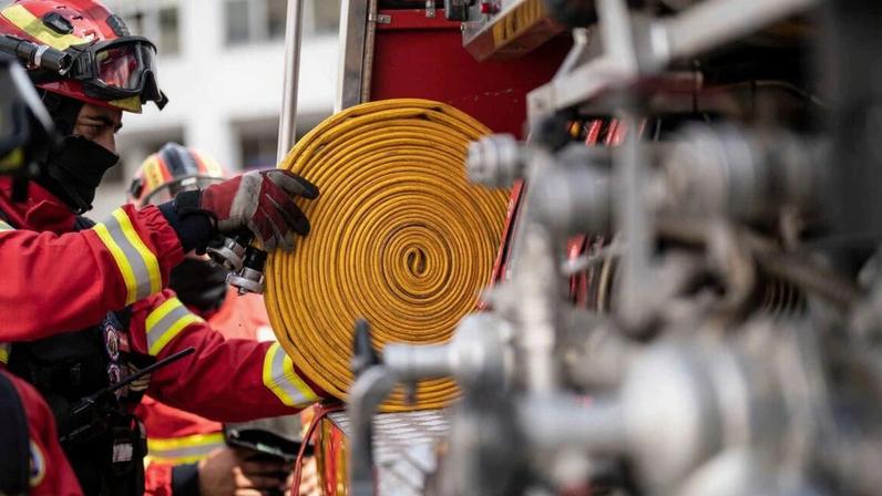 Oito distritos de Portugal continental estão hoje sob aviso amarelo devido ao tempo quente
