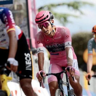 Narváez repete vitória no Giro e Afonso Eulálio continua de rosa