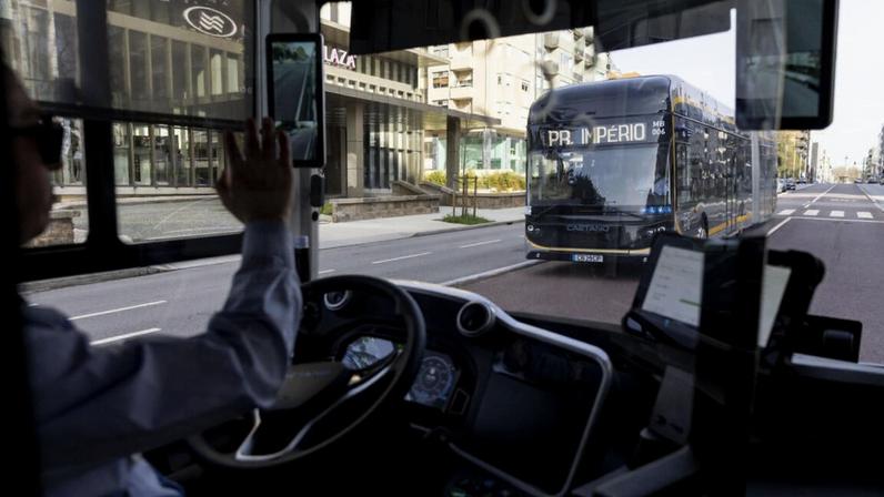 Paragens do Metrobus de Matosinhos terão cobertura total e STCP operará serviço