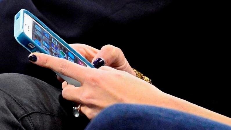 Luso-venezuelanos impedidos de receber SMS de validação bancária e Chave Móvel