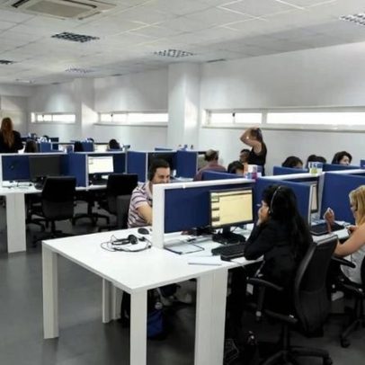 Mais da metade dos trabalhadores de contact centers terá contrato sem termo em 2025