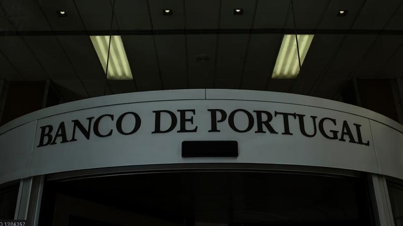 Títulos de dívida sobem para 325,8 mil milhões de euros em abril, segundo BdP