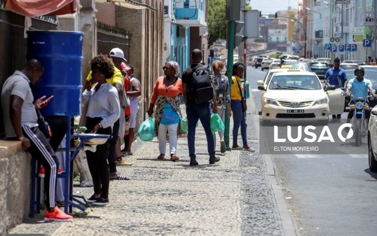 Crescimento da economia de Cabo Verde deverá abrandar para 4,7% - BAD