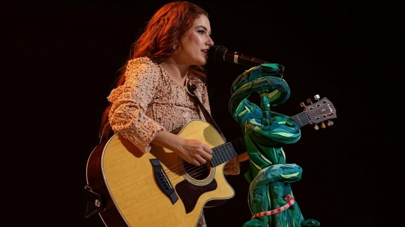 Bárbara Tinoco lança álbum sobre a filha e a história de amor que a fez nascer