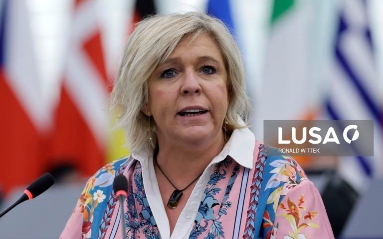 Eurodeputada Vautmans propõe debate sobre relação UE-Moçambique