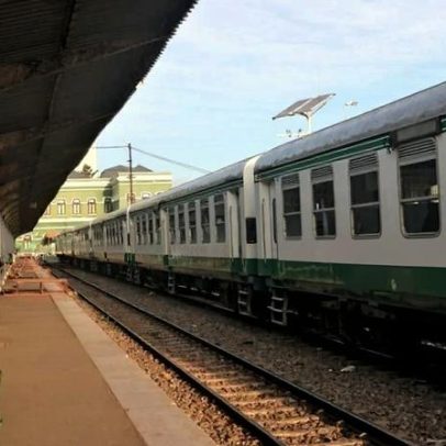 Governo moçambicano mira regulamento moderno para a atividade ferroviária