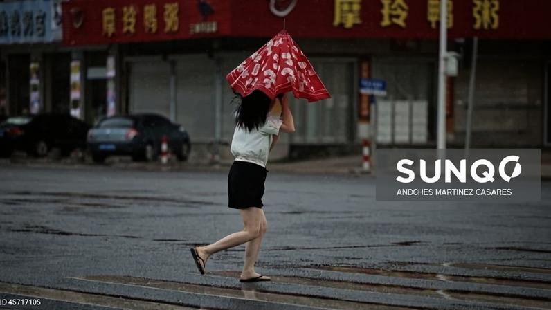 China emite alerta para chuvas torrenciais no sul durante o fim de semana prolongado