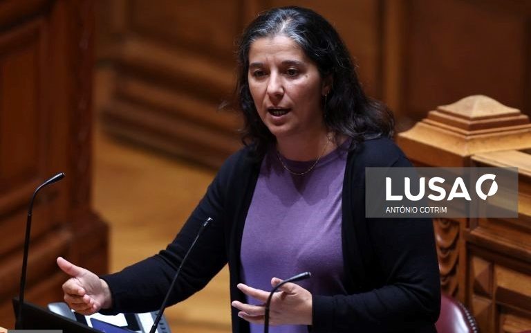 PCP acusa Seguro de incoerência e recados justificam veto à Nacionalidade