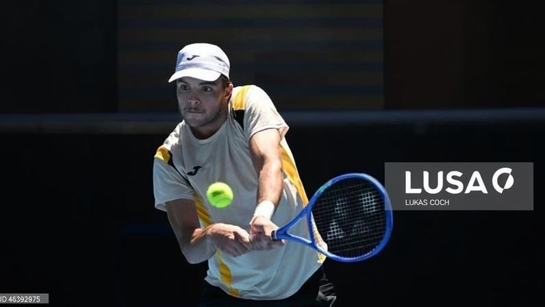 Faria derrota Dimitrov e está na segunda ronda do qualifying de Roland Garros