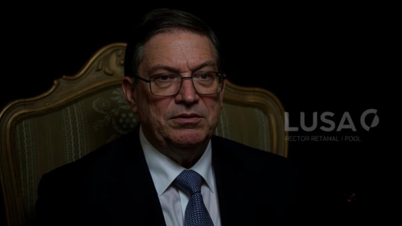 Cuba mantém recusa em negociar reformas políticas e económicas com EUA