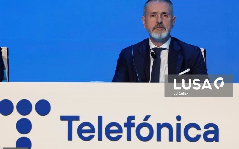 Telefónica com prejuízos de 411 milhões de euros no primeiro trimestre