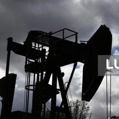 Preço do crude para entrega em julho sobe 3,42% para 107,77 dólares