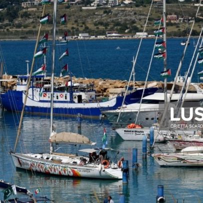 Dois ativistas da flotilha detidos em Israel vão ser libertados hoje